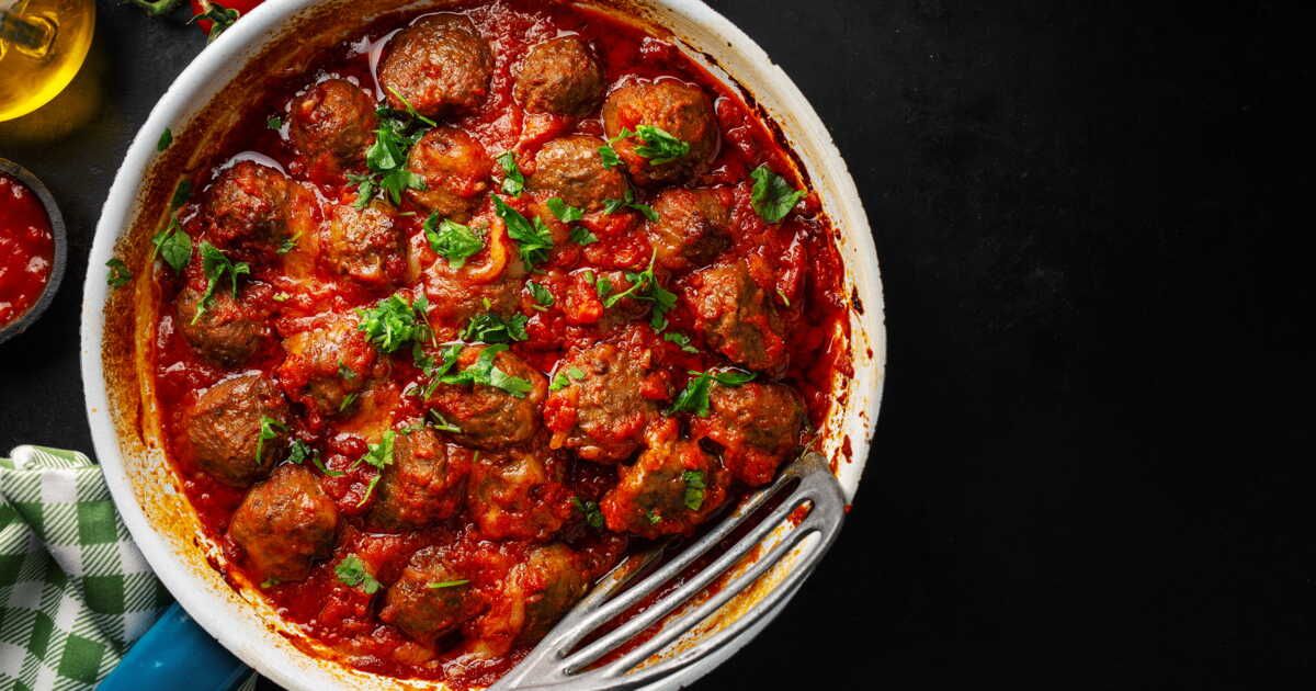 Boulettes de viande fourrées à la mozzarella : un délice à ne pas manquer