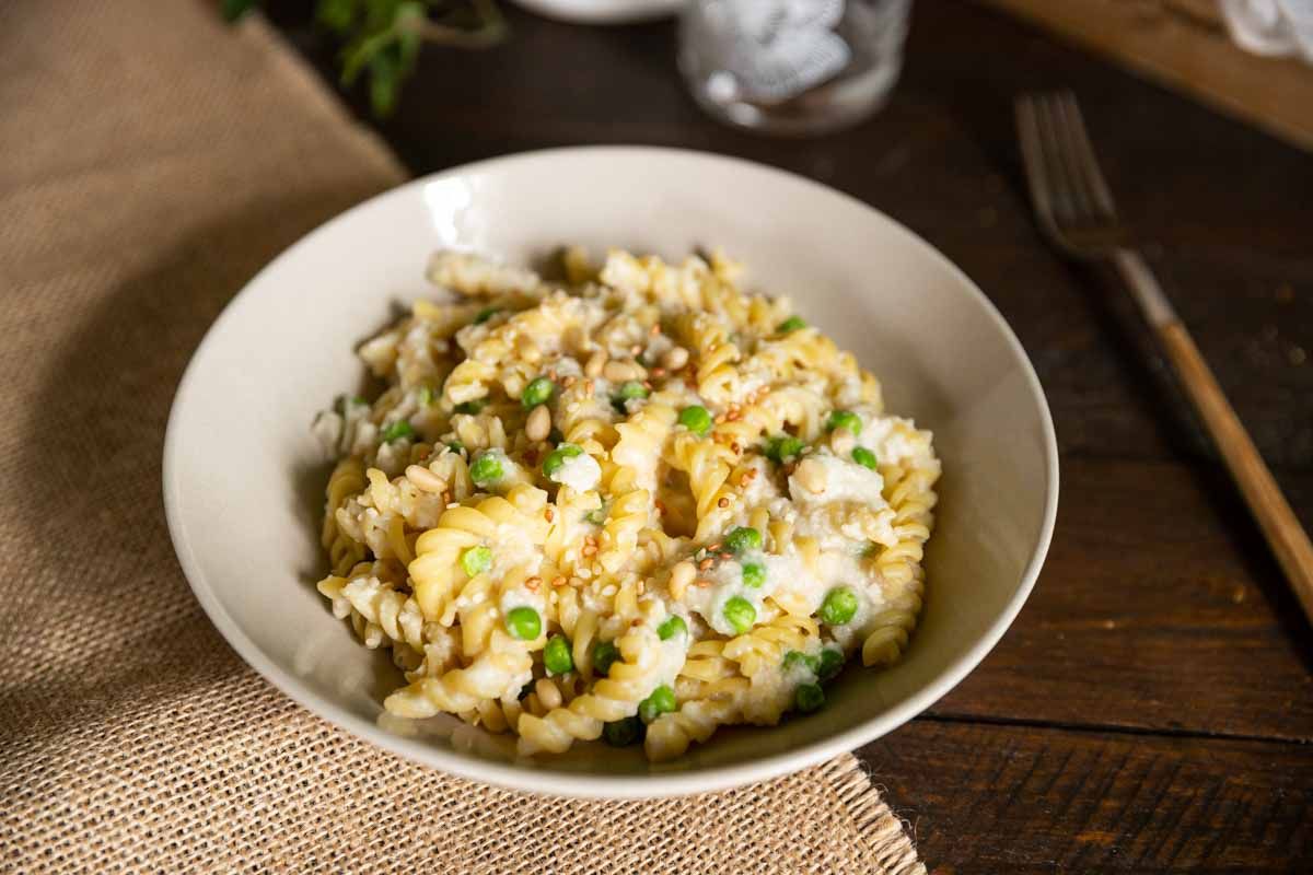 Une sauce alfredo légère et crémeuse à base de chou-fleur