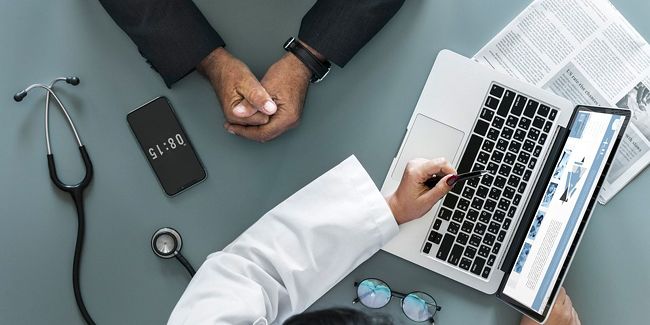 Choisir la mutuelle idéale pour retraités : les garanties essentielles à considérer