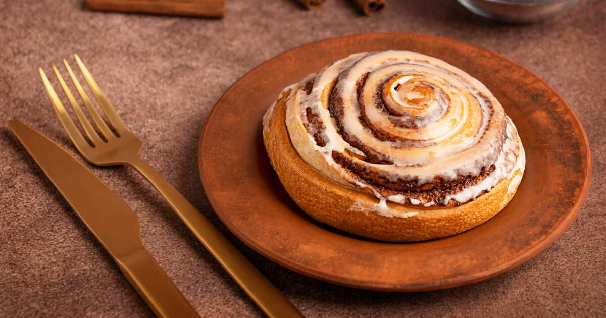 Découvrez la recette irrésistible des cinnamon rolls pour un automne gourmand