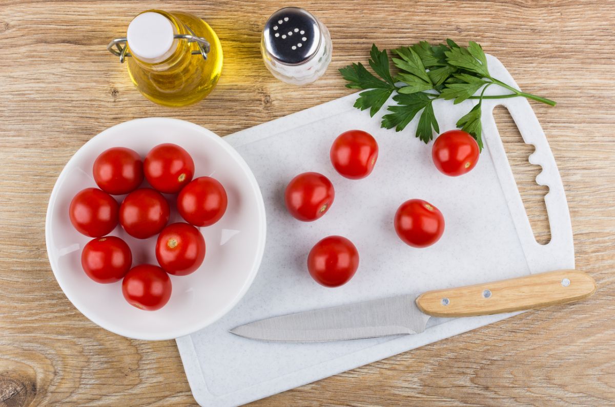 Vers des alternatives saines : comment choisir la bonne planche à découper