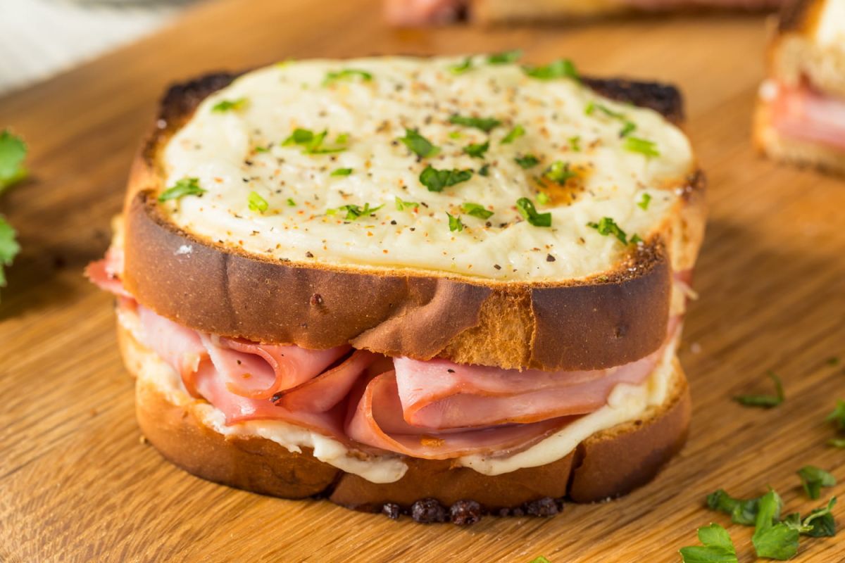 Le croque-monsieur à la raclette qui va réchauffer vos hivers