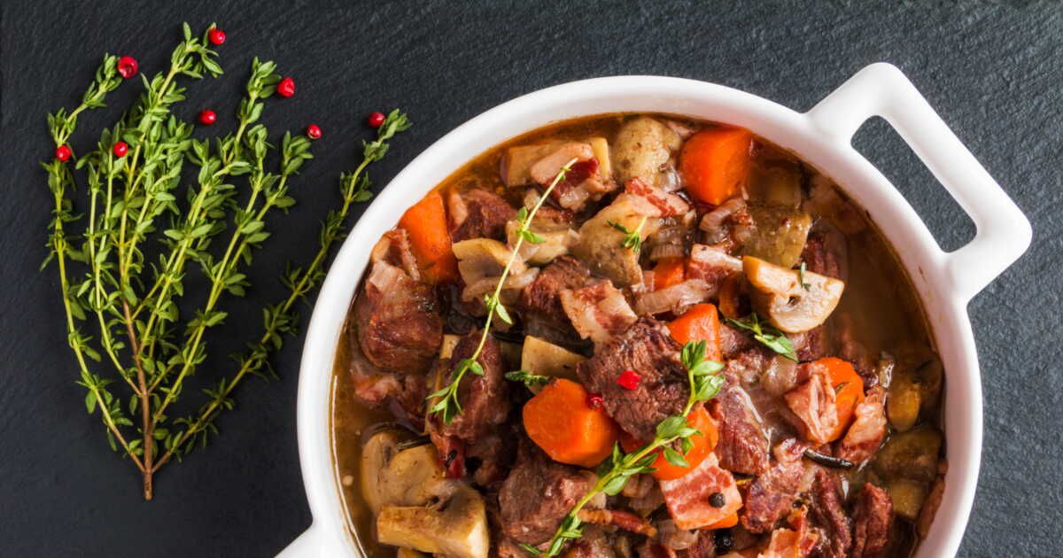 Philippe Etchebest partage ses secrets pour un bœuf bourguignon inoubliable