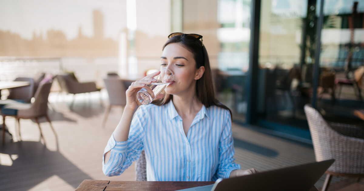Améliorez le goût de votre eau du robinet avec nos astuces simples