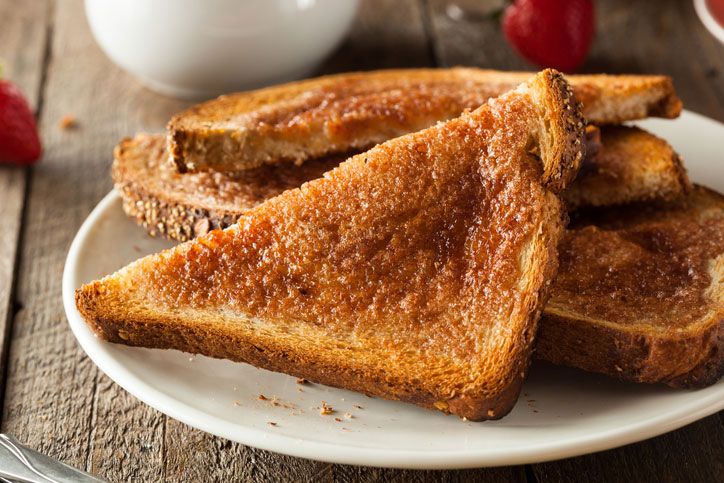 Attention aux toasts : l'acrylamide, danger caché du petit-déjeuner