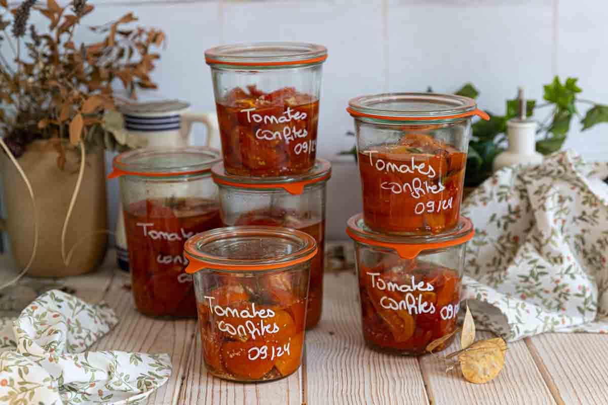 Tomates confites à l'ail et au romarin