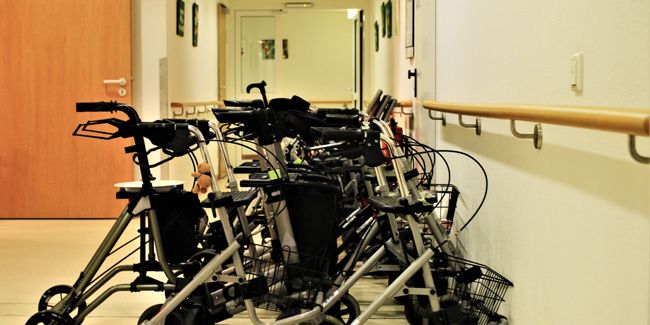 Changer d'EHPAD : guide pratique pour faciliter la transition