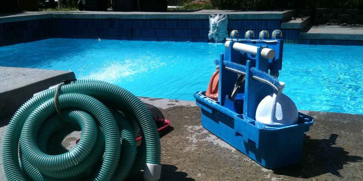 Les essentiels pour entretenir votre piscine au quotidien