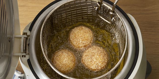 Astuces pratiques pour garder votre friteuse électrique impeccable